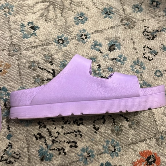MIA Lavender Slide Sandal Size 6 - Picture 10 of 16